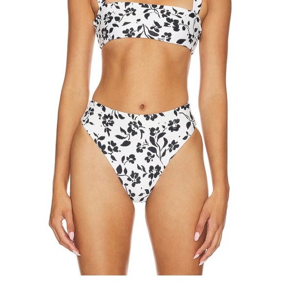 Lovers and Friends Astor Bottoms - Picture 2 of 5